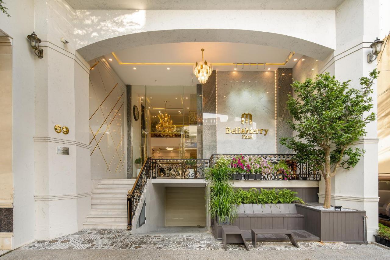 Bella Merry Hotel And Apartment Дананг Екстер'єр фото