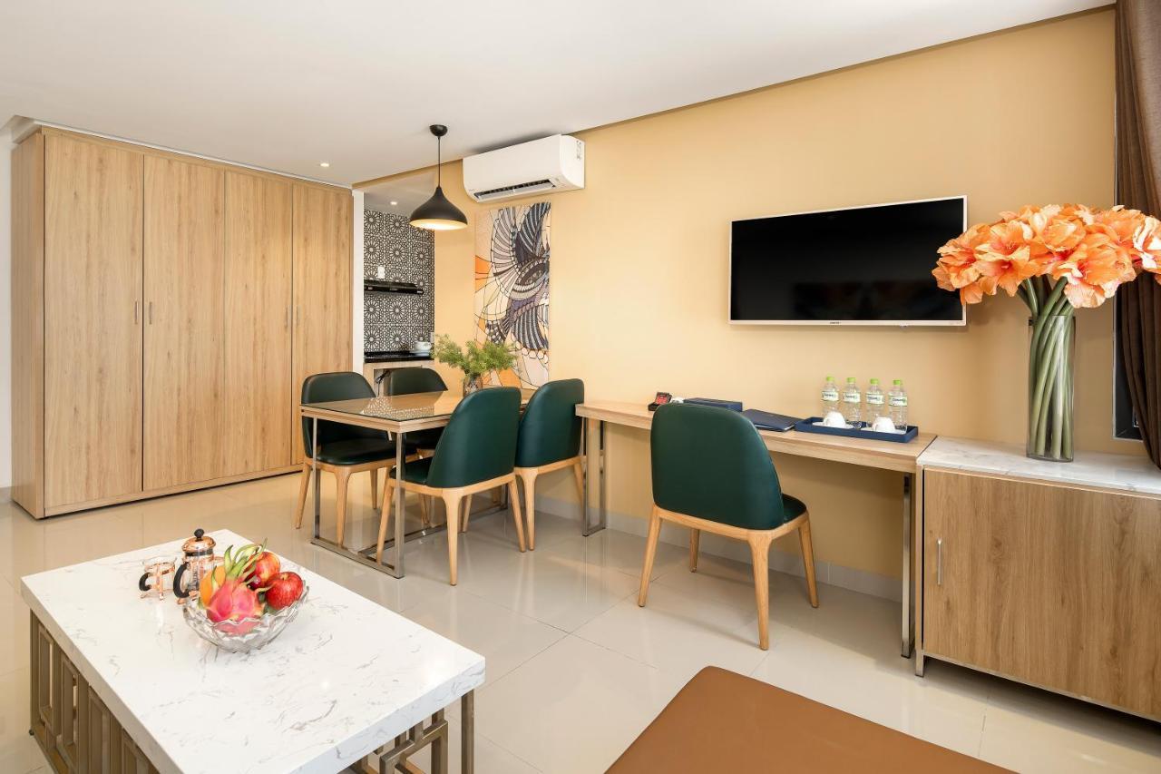 Bella Merry Hotel And Apartment Дананг Екстер'єр фото