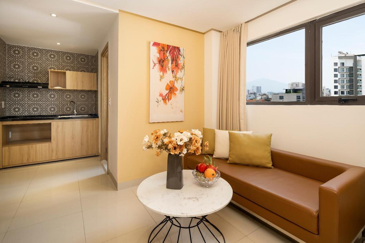 Bella Merry Hotel And Apartment Дананг Екстер'єр фото