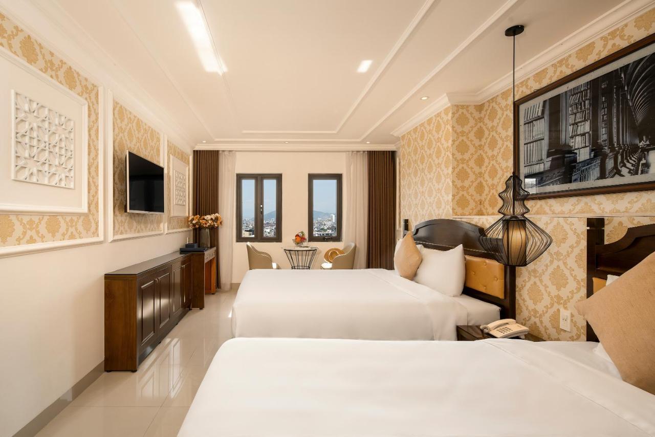 Bella Merry Hotel And Apartment Дананг Екстер'єр фото