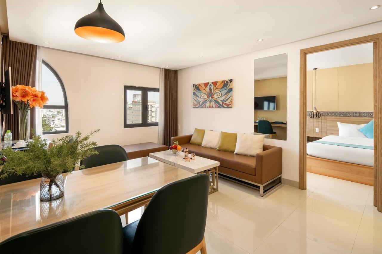 Bella Merry Hotel And Apartment Дананг Екстер'єр фото